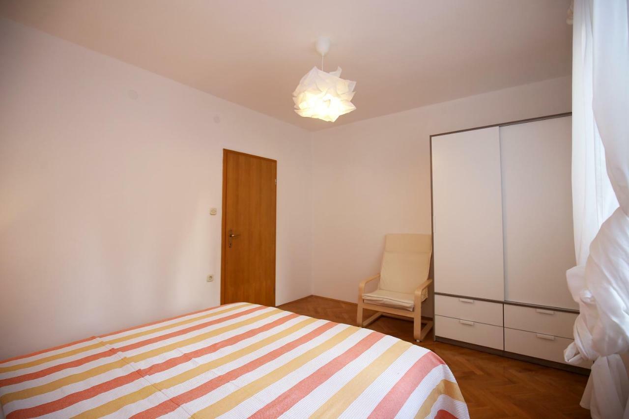 Apartments Ines Murter Exterior photo